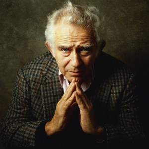 Norman Mailer (Avec qui Bernard-Henri Lévy s'entretient longuement dans "Pièces d'identité)