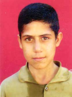 Il nous reste deux jours pour sauver la vie de Mohammad-Reza Haddadi, jeune Iranien de 22 ans, sur le point d&#39;être exécuté ce mercredi pour un crime qu&#39;il ... - mohammad-reza-haddadi