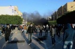 La Règle du Jeu - Manifestation-tunisie-jeunesse Manifestation et heurts avec la police à Sidi Bouzid, le 23 décembre 2010.