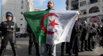 La Règle du Jeu - algerie_drapeau_kiosque