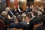 La Règle du Jeu - mansour-saif-nasser_ali-zeidan_bhl Mansour Saif al-Nasr et Ali Zeidan entourés, entre autres, par Gilles Hertzog et Bernard-Henri Lévy, le 22 mars 2011 à Paris.