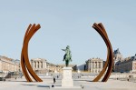 Une oeuvre de Bernar Venet au Palais de Versailles