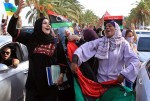 A Tripoli, des Libyens laissent éclater leur joie. AFP