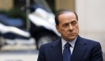 La Règle du Jeu - 2-photos-people-politique-Silvio-Berlusconi-triste-mine Silvio Berlusconi rendra sa démission dans quelques jours