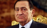 Suspendu pendant deux mois, le procès de l’ancien président égyptien chassé par la rue, a repris mercredi.