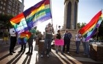 La Règle du Jeu - mariage gay Manifestation d'homosexuels en soutien à Barack Obama, mercredi 9 mai à Dallas.