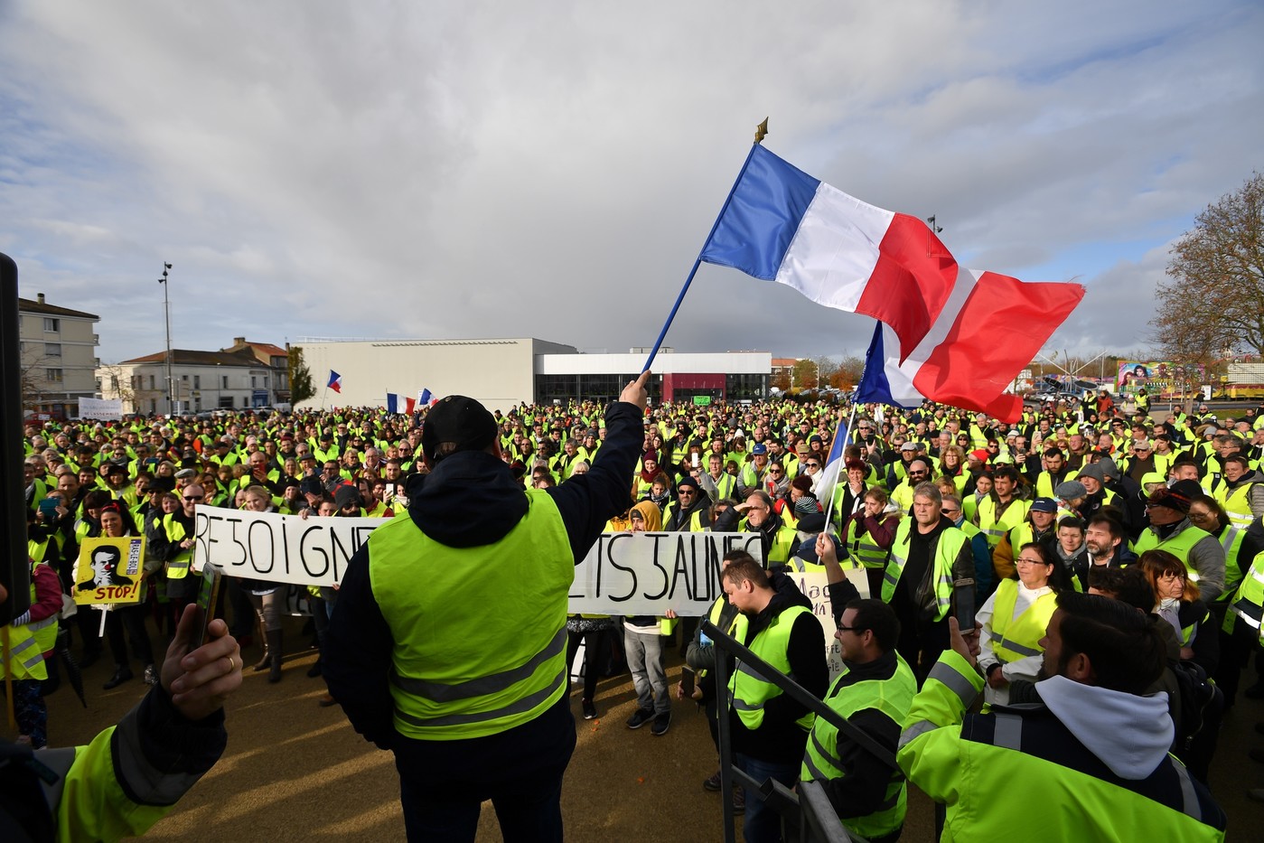 Manifestation des «gilets jaunes», le 24 novembre 2018, à Rochefort.