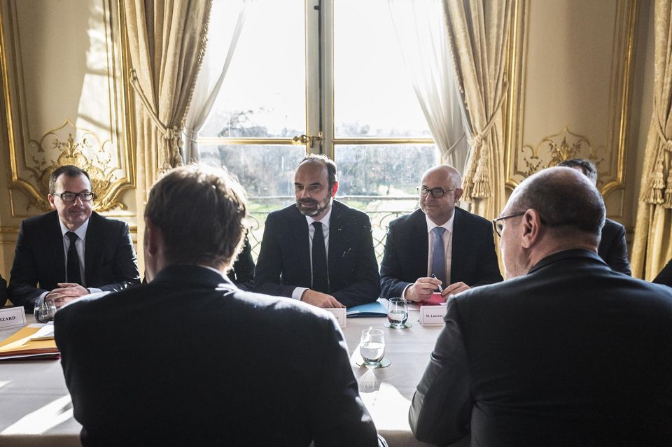 Paris, le 18 décembre 2019. Edouard Philippe, premier ministre reçoit les partenaires sociaux à Matignon