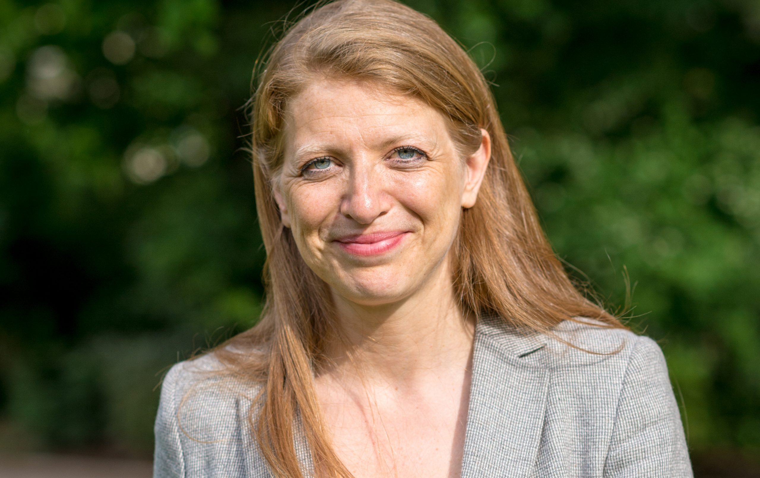 Portrait en couleur de Ilana Cicurel, députée européenne, membre de la commission de la culture et de l’éducation