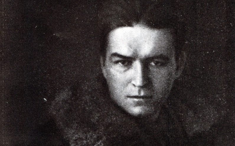 portrait en noir et blanc du grand écrivain ukrainien Borys Antonenko Davydovych