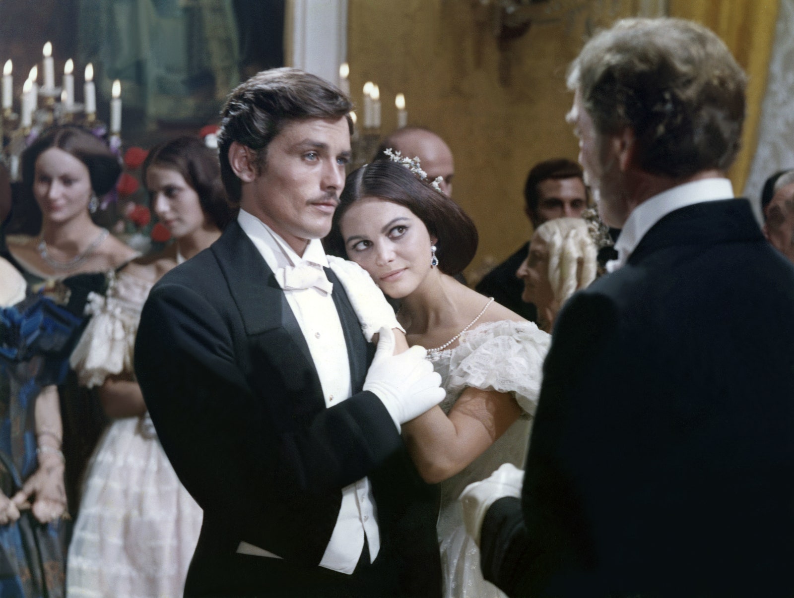 Alain Delon et Claudia Cardinale lors du tournage du film Le Guépard de Luchino Visconti.
