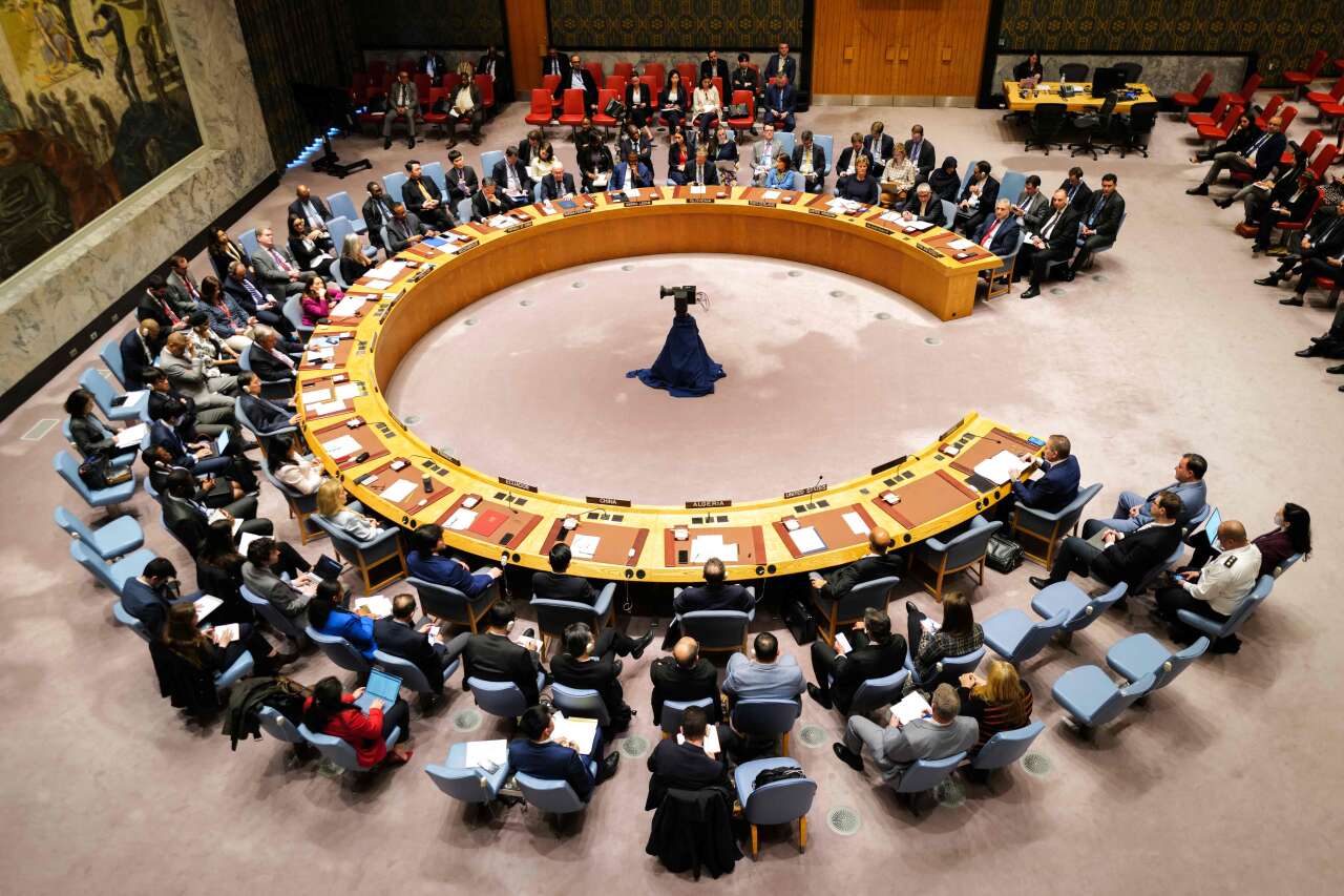 Le Conseil de sécurité des Nations Unies tient une réunion sur la situation au Moyen-Orient, y compris la récente attaque de l'Iran contre Israël, au siège de l'ONU à New York le 14 avril 2024.