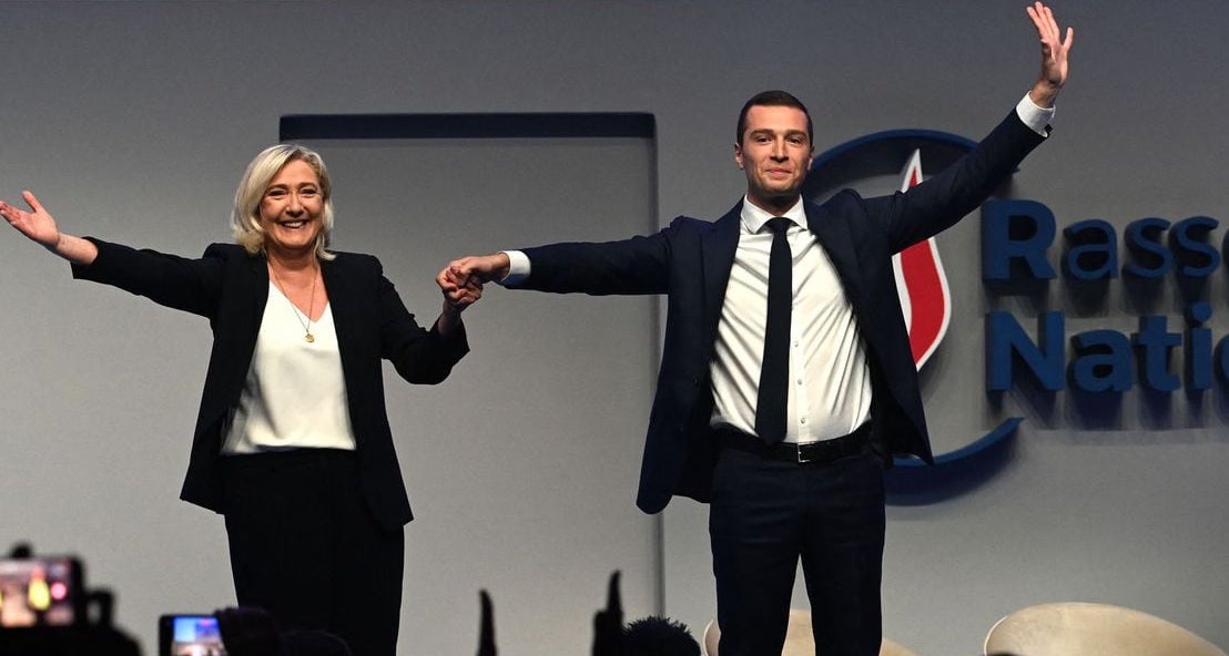 Marine Le Pen et Jordan Bardella lors de l'investiture de ce dernier à la tête du Rassemblement national.