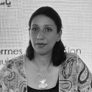 Portrait en noir et blanc de Anna Mahjar Barducci.