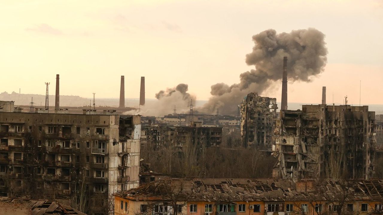 Usine Azovstal à Marioupol en Ukraine, détruite par les bombardements russes.