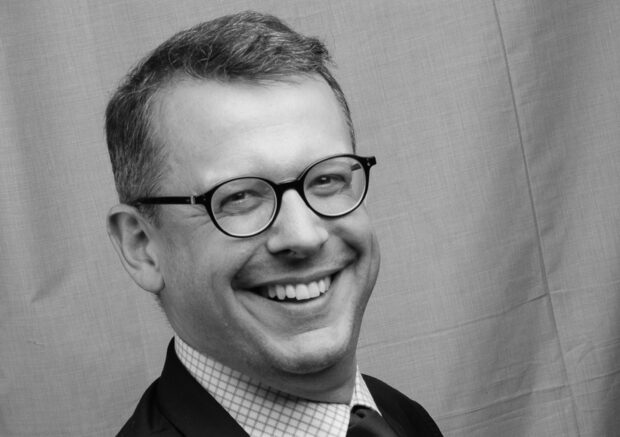 Portrait en noir et blanc de Benoît Chervalier