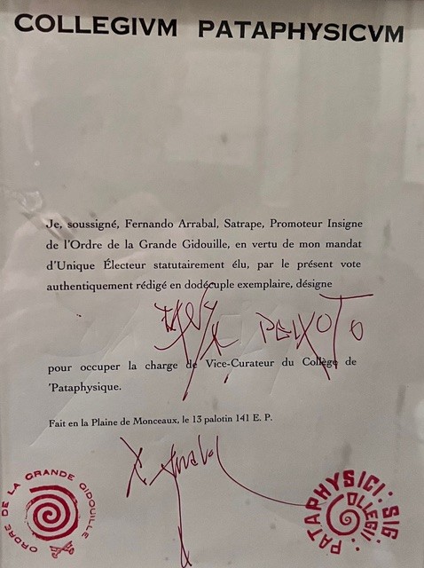 Document attestant que dans l’Ordre de la Grande Gidouille, Fernando Arrabal a accédé à la très haute charge de Promoteur Insigne.