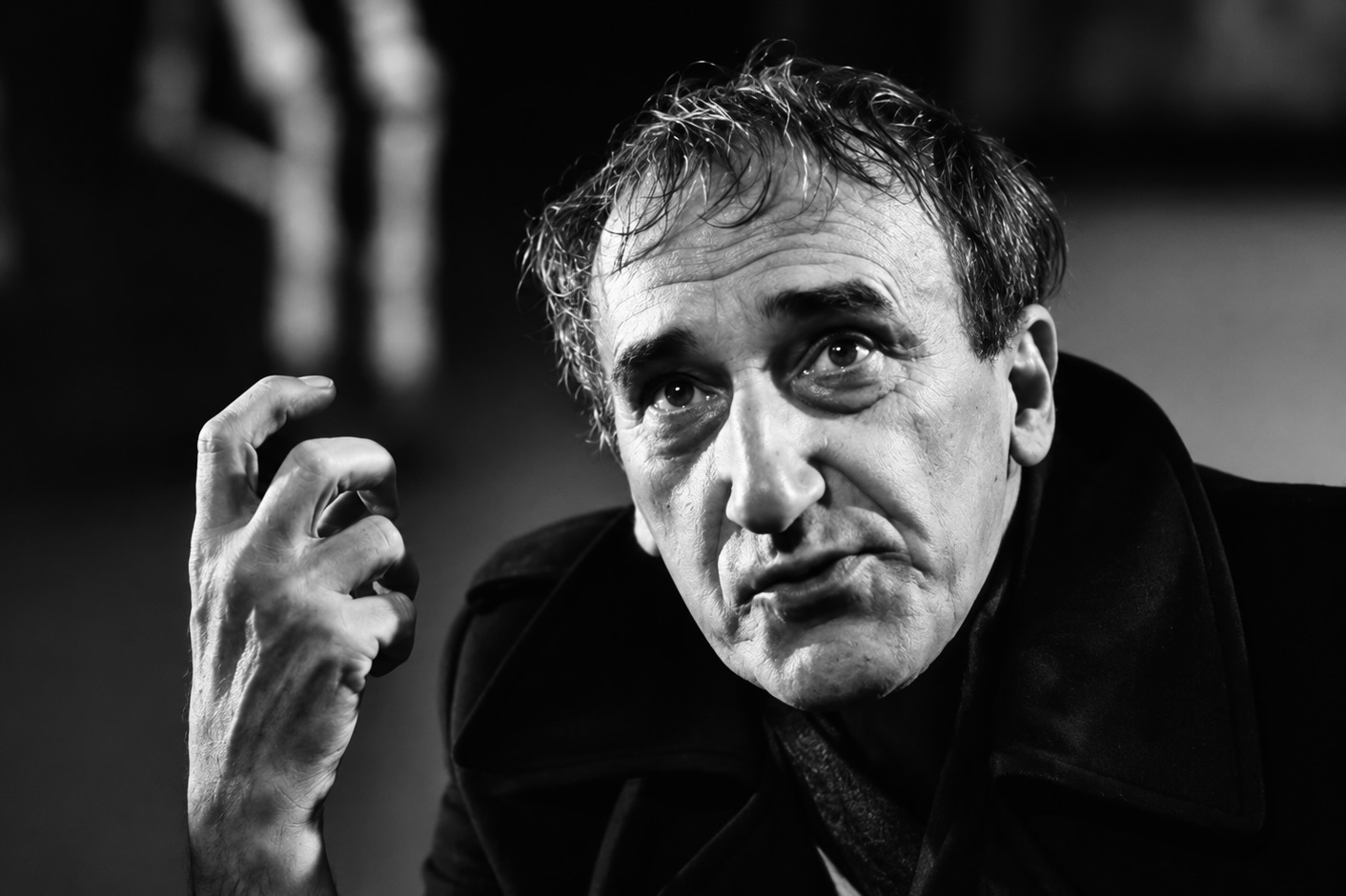Portrait de Tadeusz Kantor en noir et blanc.