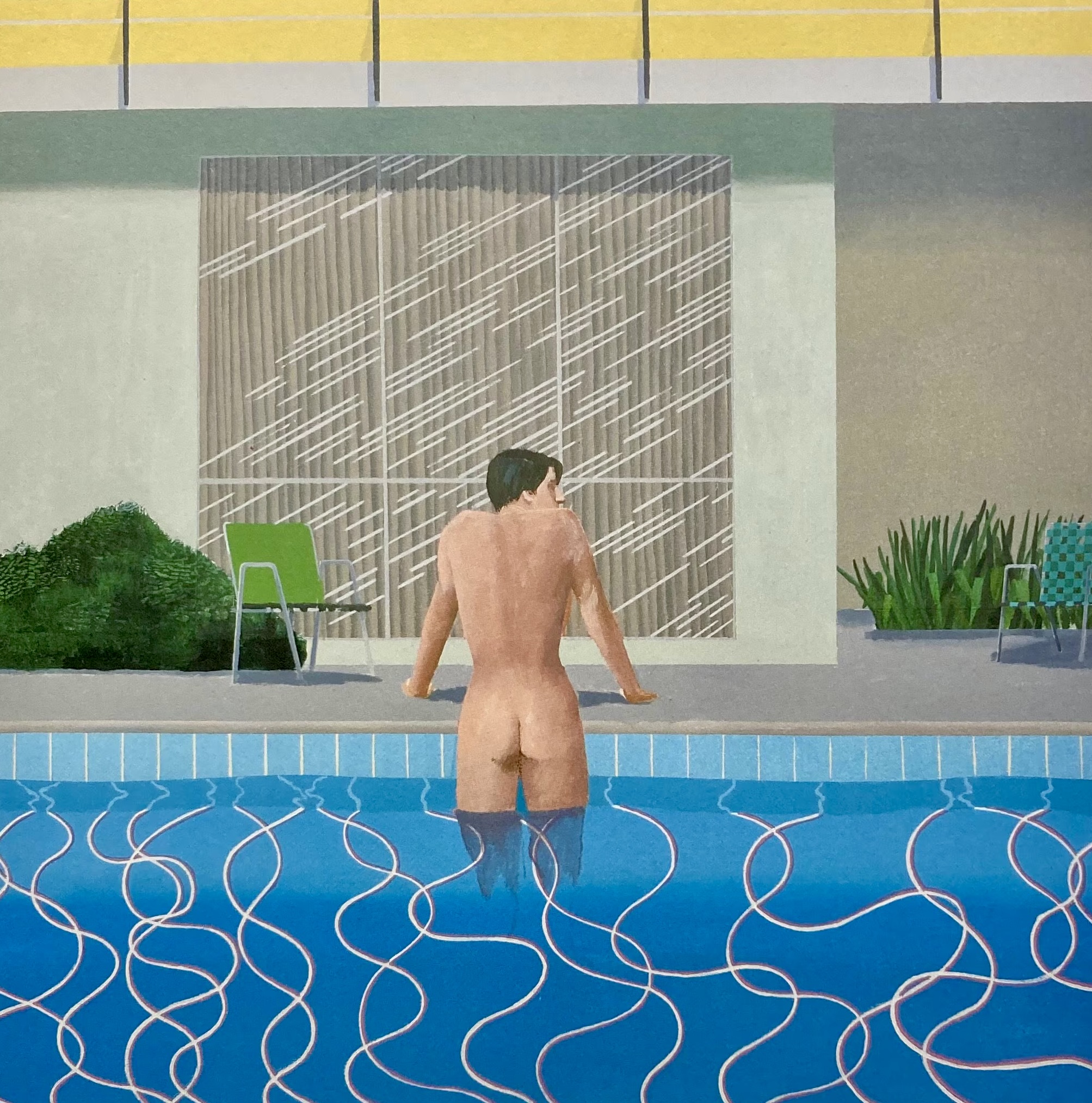Peinture de David Hockney représentant un homme nu qui sort d'une piscine.