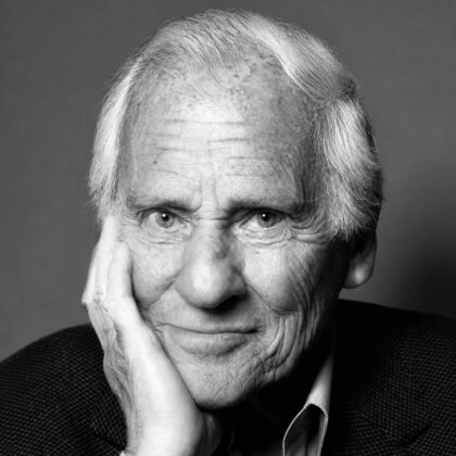 Portrait en noir et blanc de Jean d’Ormesson.