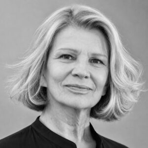 Portrait en noir et blanc de l’actrice Nicole Garcia.