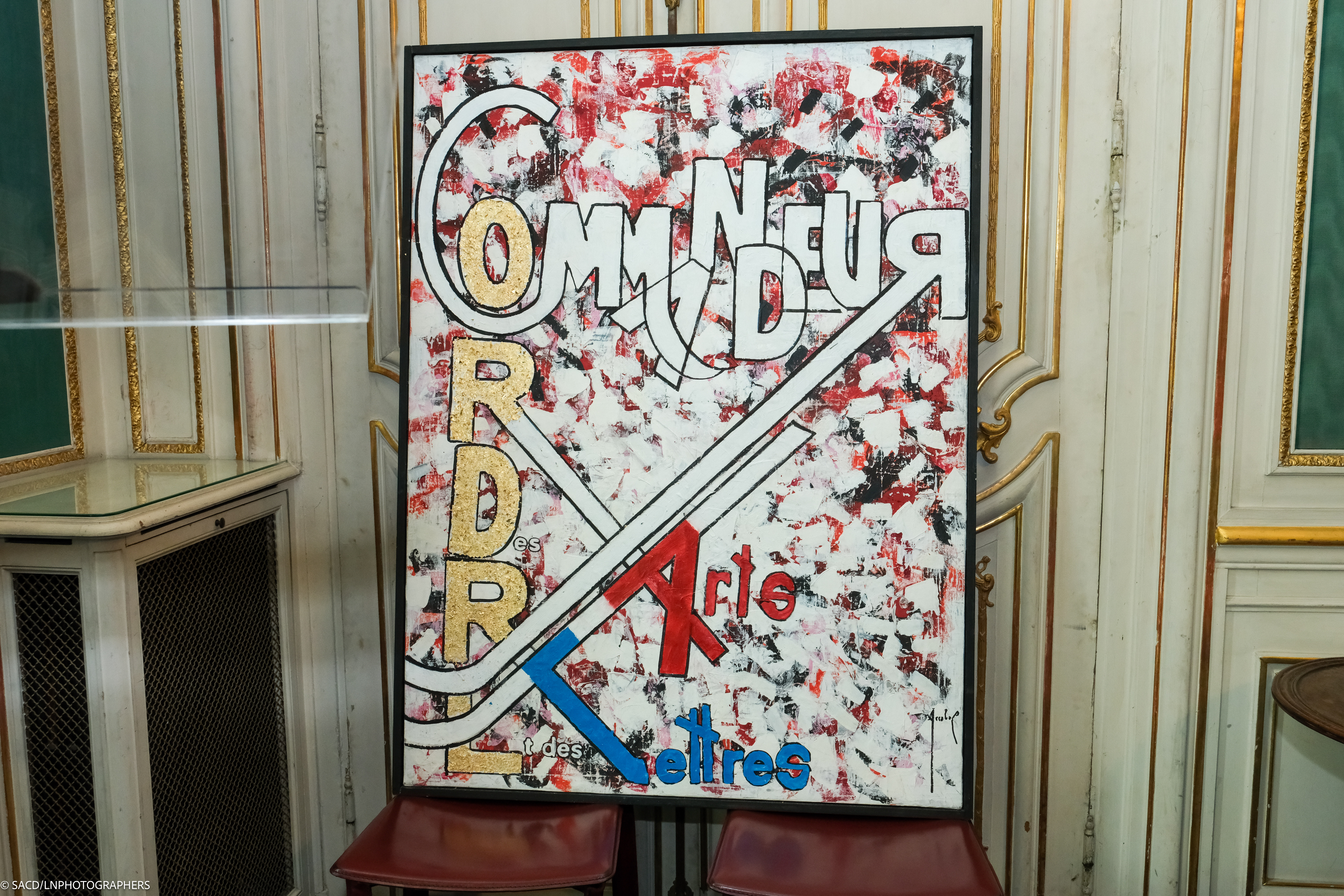 Toile de Fernando Arrabal lors de la remise des insigne de Commandeur dans l’Ordre National des Arts et Lettres à Fernando Arrabal à la SACD.