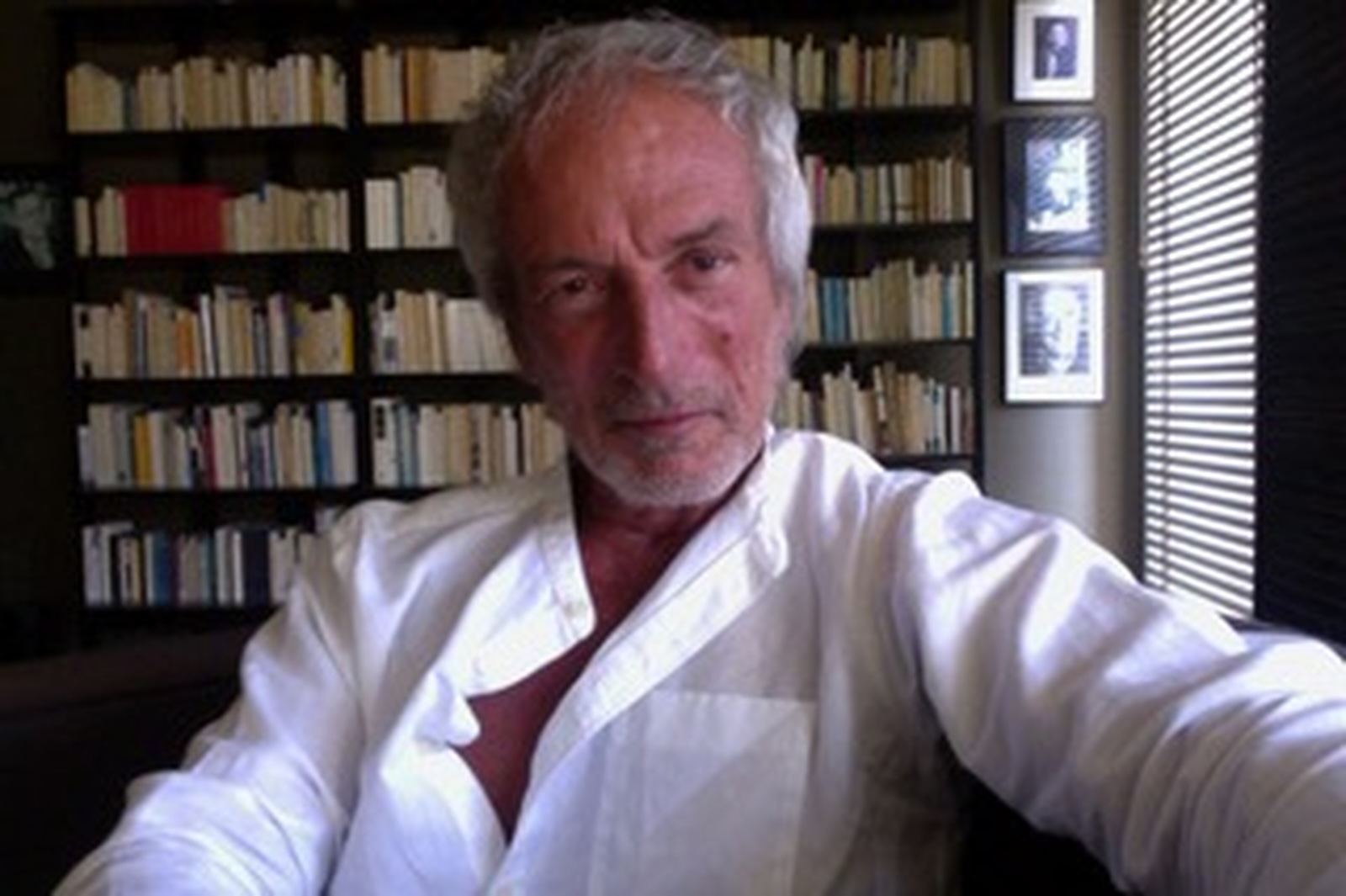 Michael Larivière.