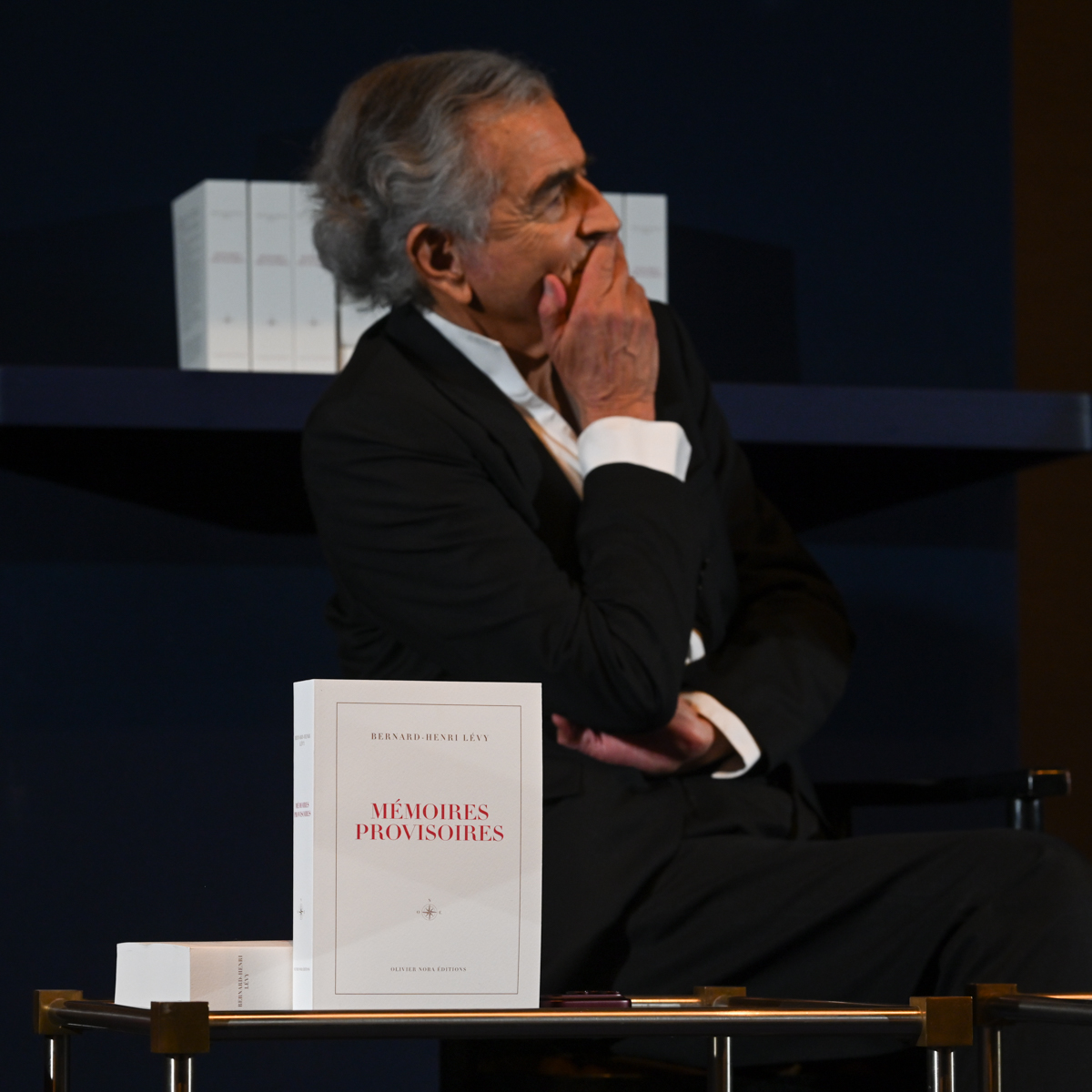 À l’occasion du lancement de son livre « Mémoires provisoires », Bernard-Henri Lévy a répondu aux questions de Caroline Fourest et Nathan Devers devant le public du cinéma Saint-Germain, le 23 septembre 2026.