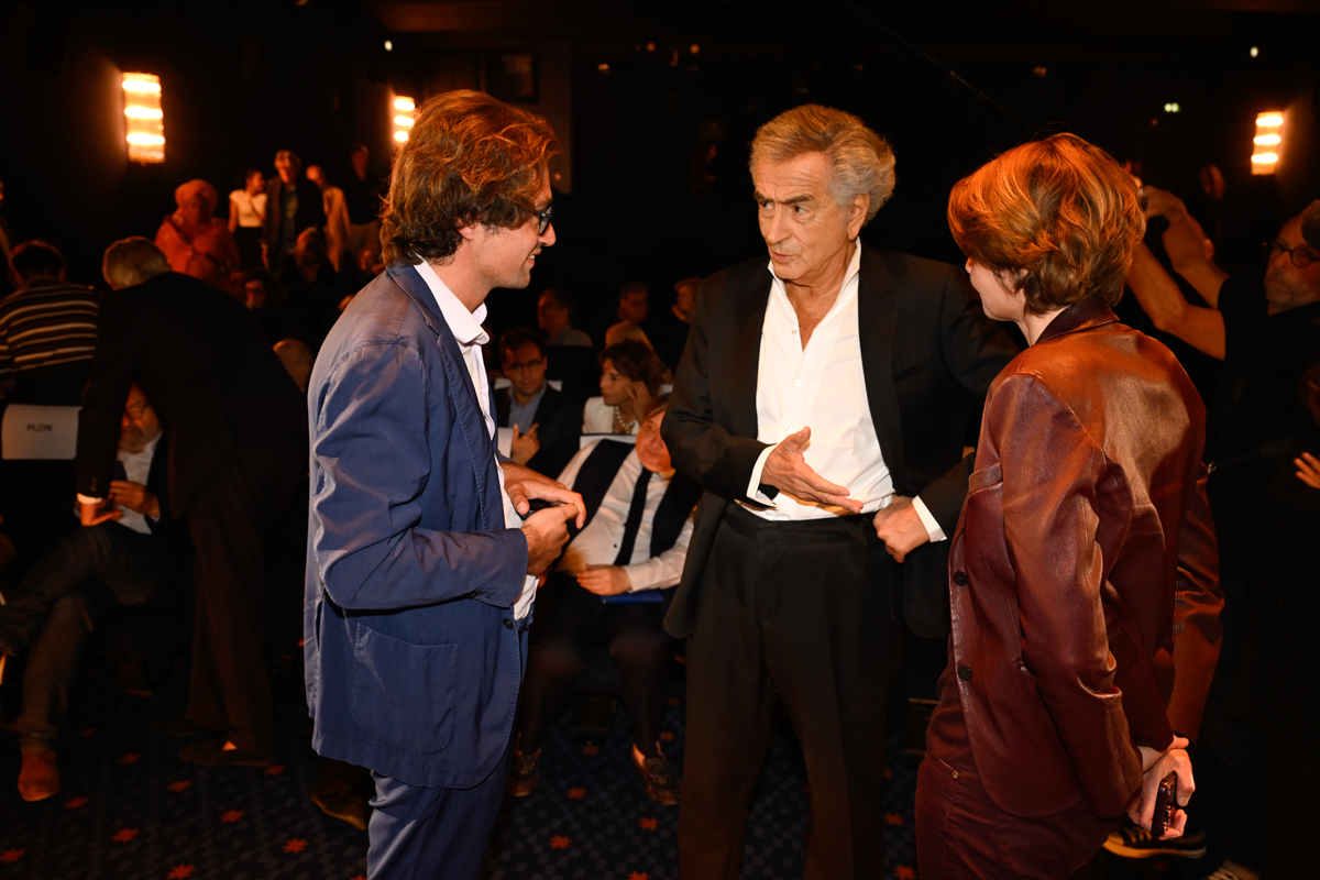 Nathan Devers, Bernard-Henri Lévy et Caroline Fourest, lors de la soirée de lancement de « Mémoires provisoires » de BHL