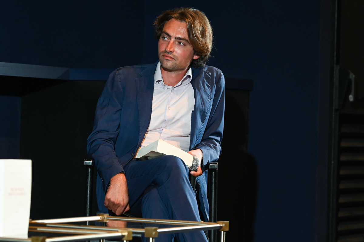 Nathan Devers lors de la soirée de lancement de « Mémoires provisoires » de Bernard-Henri Lévy