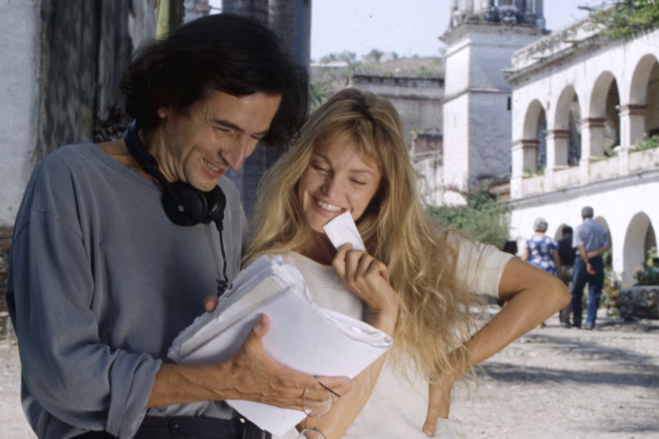 Bernard-Henri Lévy et Arielle Dombasle, son épouse. Ici sur le tournage du film « Le Jour et la Nuit » au Mexique.