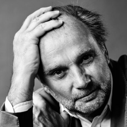 Portrait en noir et blanc de Thierry Consigny.