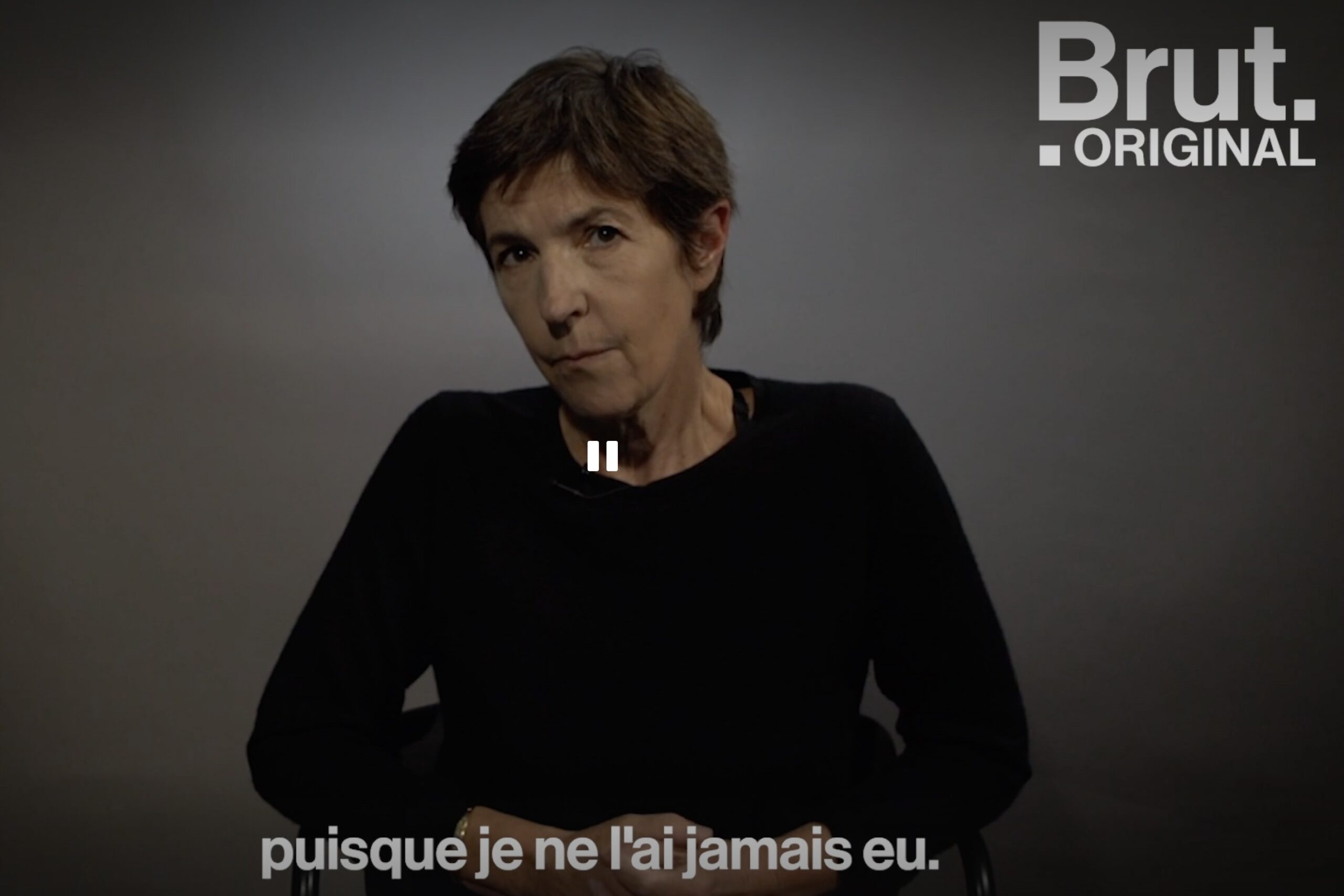 Capture d’écran de l’entretien de Christine Angot pour le média « Brut ».